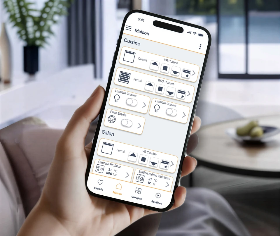 Conception complète d'une application mobile pilotant volets, stores et brise-soleil orientables, depuis le cahier des charges jusqu'au kit développeur.